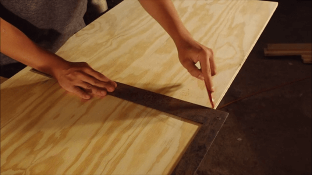 measure plywood square