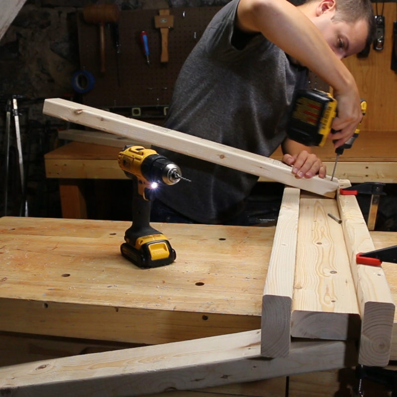 How to build easy & stackable sawhorses - Jeff's DIY Projects